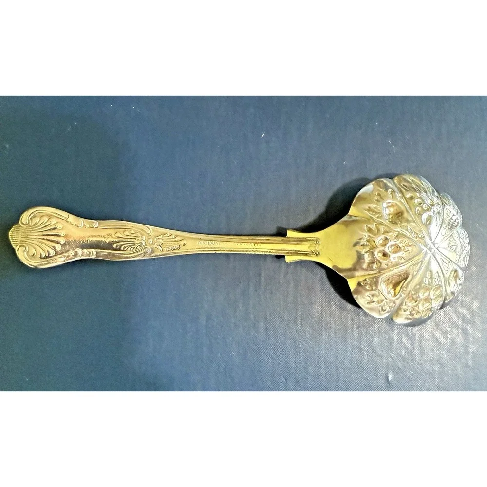 sheffield england silverplated berry ladle shell pattern